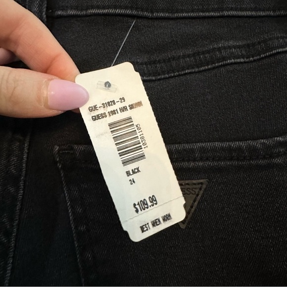 🤩Host Pick🤩 NWT - Guess Jeans - 1981 Skinny high rise black denim - size 24 - Picture 5 of 6